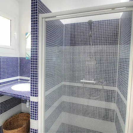 Villa Climatisee Avec Piscine Privee Pour 6 Personnes Proche Et Port, Calme Et Confortable - Fr-1-607-26 Agde